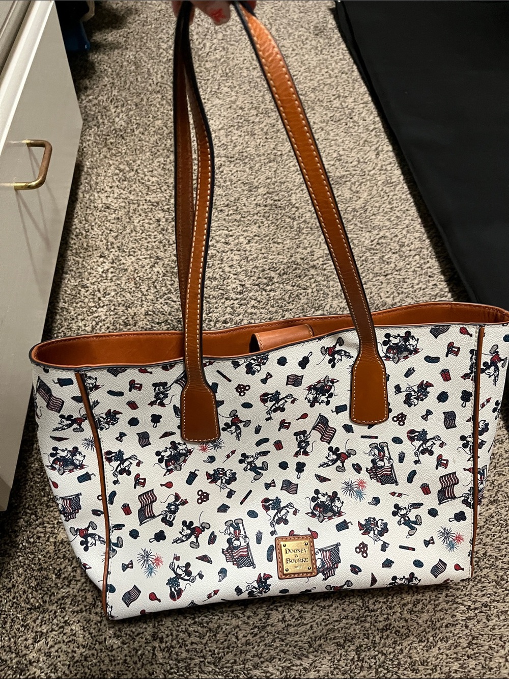 Disney Dooney & Bourke Patriotic White Mickey & Minnie Mouse Print Tote